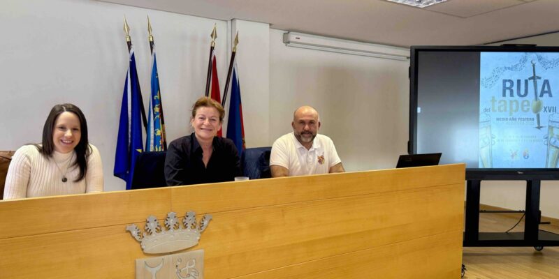 Albatera presenta el Medio Año Festero y la Ruta de la Tapa y el Gin Tonic