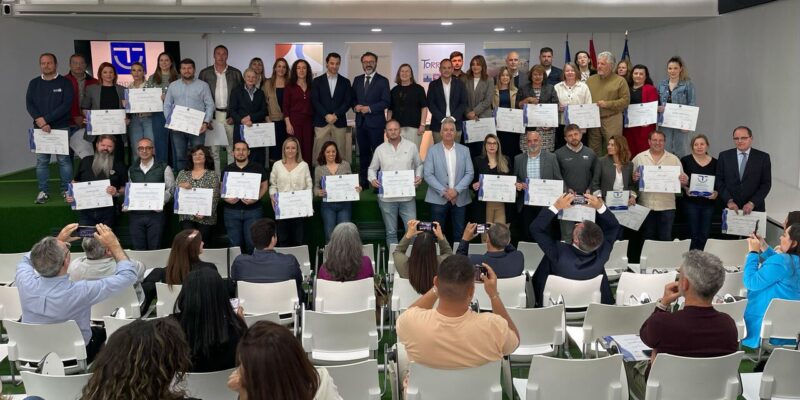 El CdT de Torrevieja ha acogida la entrega de los distintivos del Sistema Integral de Calidad Turística en Destino (SICTED) de 2024. El municipio se adhirió a este sistema en el año 2014 y actualmente cuenta con 86 empresas distinguidas y un total de 103 adheridas