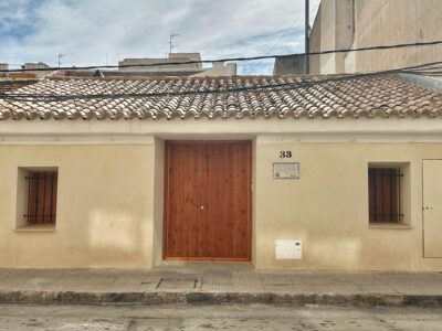 el Ayuntamiento ultima los detalles del llamado “Museo del Terremoto”, cuya apertura está prevista para esta próxima primavera, en la que es una de las últimas viviendas existentes de las reconstruidas tras la tragedia