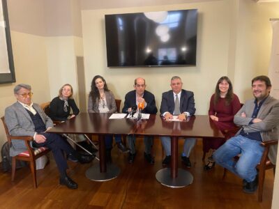 El Guadalajareño Carlos García Mera gana el Premio Internacional de Poesía Miguel Hernández