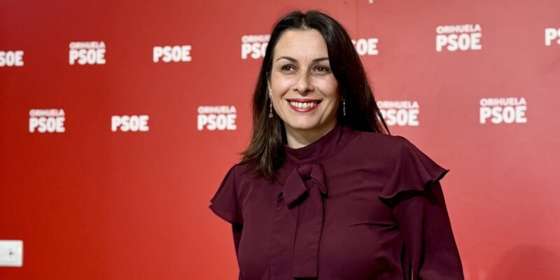 La portavoz del grupo socialista de Orihuela, Carolina Gracia, denuncia "la tardanza del equipo de gobierno en aprobar y publicar documentos como el Plan Estratégico de Subvenciones, que es un requisito necesario para que cada concejalía publique las líneas de ayudas"