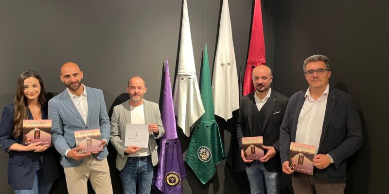 Torrevieja acoge una exposición sobre los orígenes de su Semana Santa