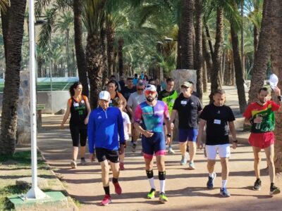 El atleta oriolano Juanmi López consigue el reto solidario por el autismo