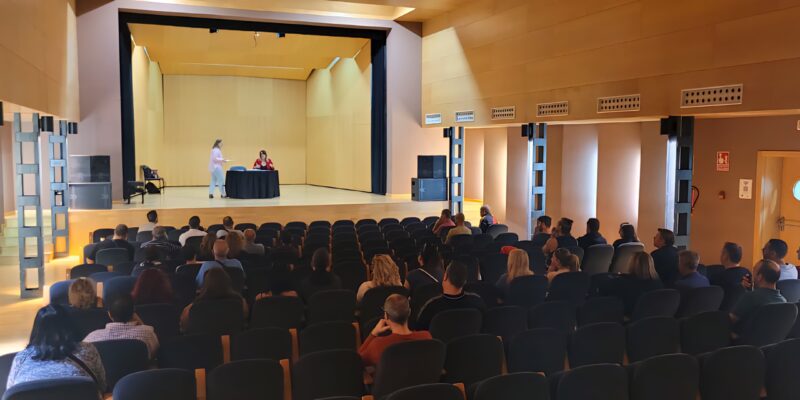 Orihuela refuerza el servicio de limpieza viaria para el verano