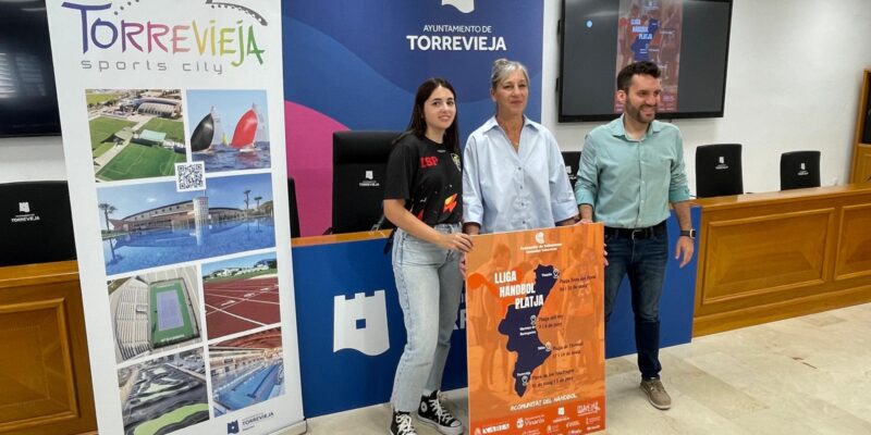La Liga de Balonmano Playa Comunidad Valenciana llega a Torrevieja con la penúltima prueba