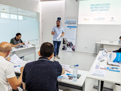 El III Programa 'Torrevieja Emprende' llega a la final con nueve propuestas de negocio