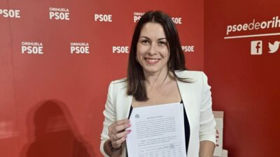 El PSOE de Orihuela pide a Pepe Vegara que renuncie al área de Hacienda
