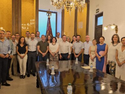 La Universidad de Alicante (UA) ha celebrado su Consejo de Dirección en Orihuela y ha anunciado la creación de un nuevo posgrado en restauración del patrimonio para el curso 2026-2027 que se impartirá en el edificio de la antigua Caja de Ahorros de Monserrate