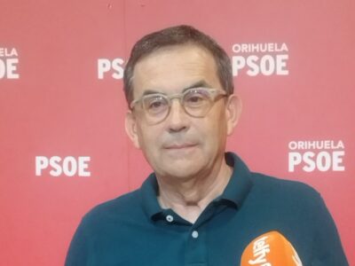 Isidro Grao, concejal del Grupo Municipal Socialista de Orhuela, presenta en Pleno una iniciativa para condenar los discursos racistas y reafirmar su compromiso con los derechos humanos y la convivencia