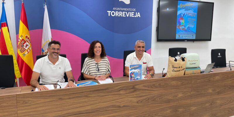 Torrevieja presenta la nueva campaña estival "APYMECO se suma a la ola del verano"