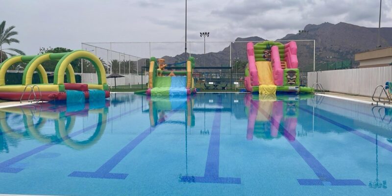 Por segundo año consecutivo, y tras el éxito de la fiesta acuática del pasado verano, el Palacio del Agua de Orihuela se transformará en un espacio de diversión para despedir la temporada estival junto a toda la familia.