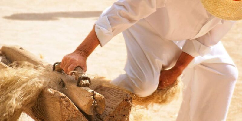 Redován revive la tradición del cáñamo con la exhibición artesanal de La Gramaera