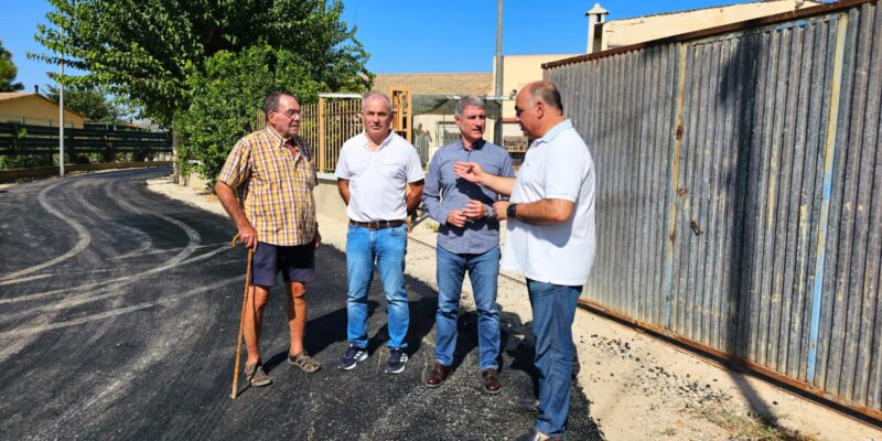 Orihuela invierte 80.000 euros en el asfaltado de 9.000 m2 en La Aparecida