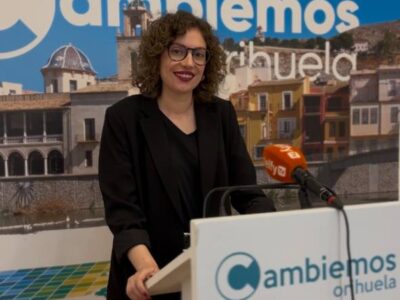 Cambiemos Orihuela, a través del Grupo Parlamentario Plurinacional Compromís-Sumar, ha formulado dos preguntas al Ministerio de Transportes, Movilidad y Agenda Urbana, por el estado de ejecución de la pasarela de Correntías y de la renovación de la flota de trenes en la línea C-1 de Cercanías
