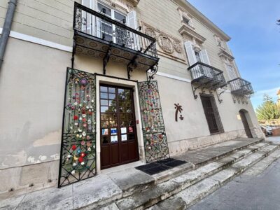 La Concejalía de Turismo de Orihuela dentro del Plan de Sostenibilidad Turística en Destino (PSTD), ha lanzado la licitación para la contratación para la instalación de un sistema de monitorización de contaminantes en distintos puntos estratégicos del municipio