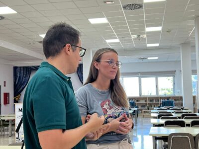 La Biblioteca Municipal de Bigastro ha presentado su programación para el mes de octubre, una agenda “repleta de propuestas para todos los públicos”, tal y como destacó la concejala de Cultura, Alejandra Moya, durante la presentación