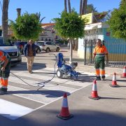 Cambiemos Orihuela exige activar de inmediato el Plan de Movilidad Urbana Sostenible (PMUS) y mejorar el transporte público en Orihuela Costa, y reclama una red de transporte y carriles bici que conecte el Centro, la Costa y las pedanías.