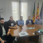 Rafal formaliza el nuevo contrato de recogida y transporte de residuos