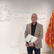 Orihuela lanza una nueva edición del Concurso de Escaparates Navideños
