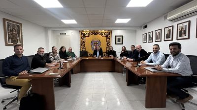 El Pleno del Ayuntamiento de Cox ha aprobado este 22 de diciembre los Presupuestos Municipales de 2026, que alcanzan los 5.984.480 euros y refuerzan una gestión basada en la estabilidad, el rigor y la responsabilidad.