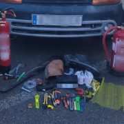 Tres detenidos por robos en una empresa de iluminación de la Vega Baja