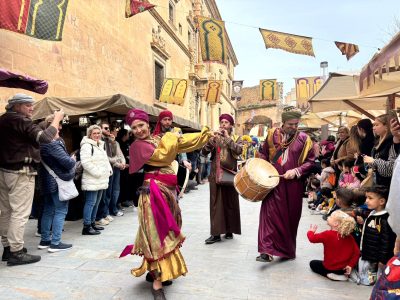 Orihuela suspende por el viento el Mercado Medieval el sábado por la mañana