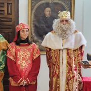 Orihuela entrega las llaves de la ciudad a los Reyes Magos