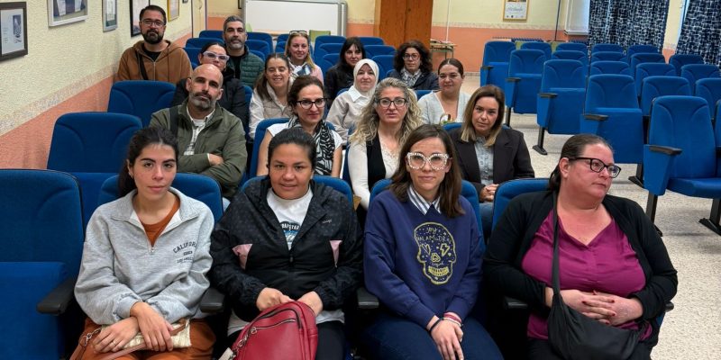 Las comunidad educativa de Orihuela recibe con cautela el Plan de Mantenimiento Ecolar