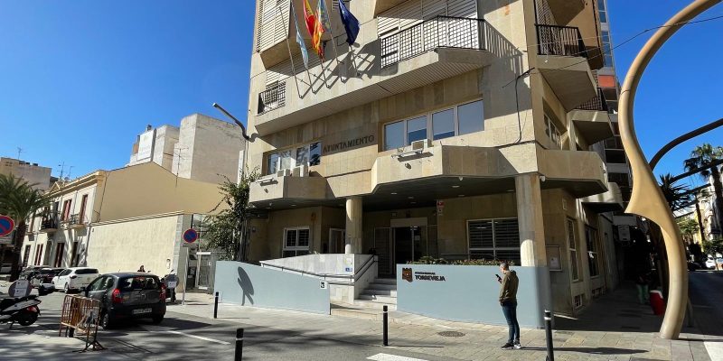 La Universidad Politécnica de Madrid visita Torrevieja para una jornada de trabajo