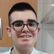 Un adolescente con TEA abrirá el XI Congreso Nacional de la Alcachofa de Almoradí