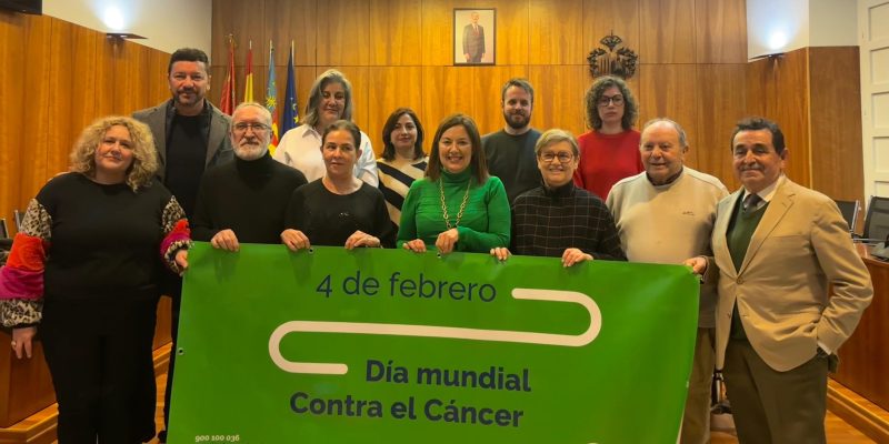 Orihuela conmemora el Día contra el Cáncer con la lectura de un manifiesto